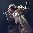 2222618484_l.jpg