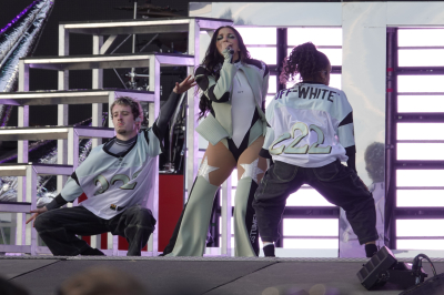 shutterstock_editorial_Jade_in_Concert_at_F1_British_15386696s.jpeg