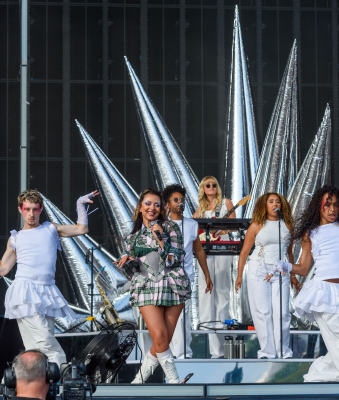 shutterstock_editorial_TRNSMTFestival13_15376820bi.jpeg