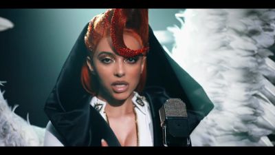 y2mate_com_-_Galantis_David_Guetta__Little_Mix__Heartbreak_Anthem_Official_Music_Video_1080p_152.jpg