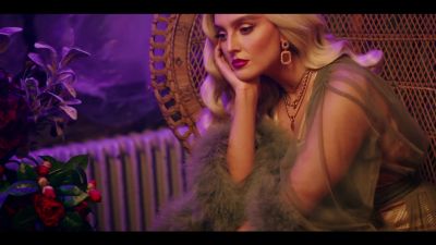 y2mate_com_-_Galantis_David_Guetta__Little_Mix__Heartbreak_Anthem_Official_Music_Video_1080p_172.jpg
