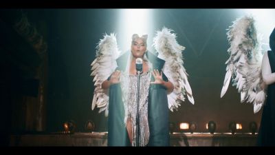 y2mate_com_-_Galantis_David_Guetta__Little_Mix__Heartbreak_Anthem_Official_Music_Video_1080p_286.jpg