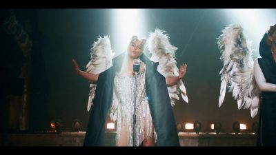 y2mate_com_-_Galantis_David_Guetta__Little_Mix__Heartbreak_Anthem_Official_Music_Video_1080p_290.jpg