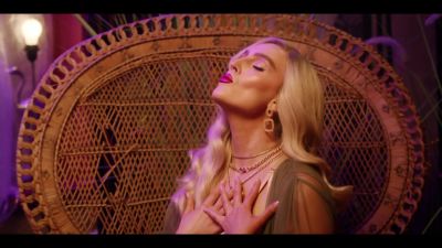 y2mate_com_-_Galantis_David_Guetta__Little_Mix__Heartbreak_Anthem_Official_Music_Video_1080p_324.jpg