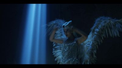 y2mate_com_-_Galantis_David_Guetta__Little_Mix__Heartbreak_Anthem_Official_Music_Video_1080p_377.jpg