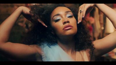 y2mate_com_-_Galantis_David_Guetta__Little_Mix__Heartbreak_Anthem_Official_Music_Video_1080p_410.jpg