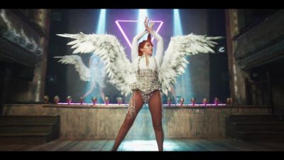 y2mate_com_-_Galantis_David_Guetta__Little_Mix__Heartbreak_Anthem_Official_Music_Video_1080p_412.jpg