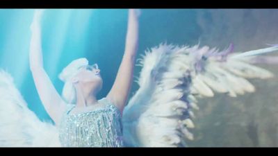 y2mate_com_-_Galantis_David_Guetta__Little_Mix__Heartbreak_Anthem_Official_Music_Video_1080p_414.jpg