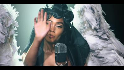y2mate_com_-_Galantis_David_Guetta__Little_Mix__Heartbreak_Anthem_Official_Music_Video_1080p_529.jpg