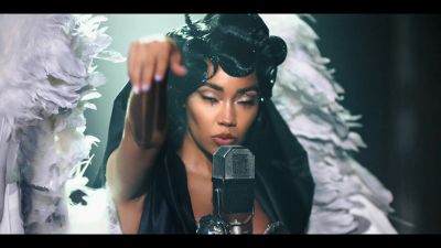 y2mate_com_-_Galantis_David_Guetta__Little_Mix__Heartbreak_Anthem_Official_Music_Video_1080p_533.jpg