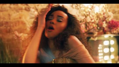 y2mate_com_-_Galantis_David_Guetta__Little_Mix__Heartbreak_Anthem_Official_Music_Video_1080p_562.jpg