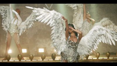 y2mate_com_-_Galantis_David_Guetta__Little_Mix__Heartbreak_Anthem_Official_Music_Video_1080p_608.jpg