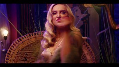 y2mate_com_-_Galantis_David_Guetta__Little_Mix__Heartbreak_Anthem_Official_Music_Video_1080p_641.jpg