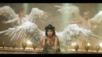 y2mate_com_-_Galantis_David_Guetta__Little_Mix__Heartbreak_Anthem_Official_Music_Video_1080p_664.jpg