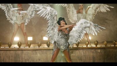 y2mate_com_-_Galantis_David_Guetta__Little_Mix__Heartbreak_Anthem_Official_Music_Video_1080p_682.jpg