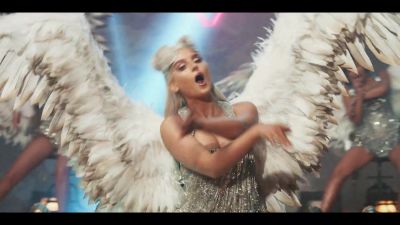 y2mate_com_-_Galantis_David_Guetta__Little_Mix__Heartbreak_Anthem_Official_Music_Video_1080p_699.jpg