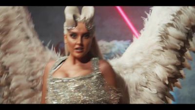 y2mate_com_-_Galantis_David_Guetta__Little_Mix__Heartbreak_Anthem_Official_Music_Video_1080p_718.jpg