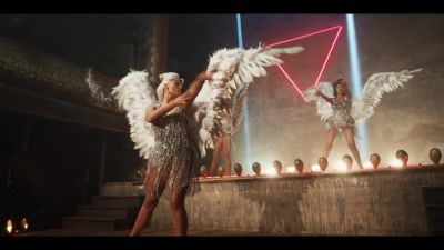 y2mate_com_-_Galantis_David_Guetta__Little_Mix__Heartbreak_Anthem_Official_Music_Video_1080p_742.jpg
