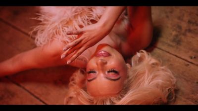y2mate_com_-_Galantis_David_Guetta__Little_Mix__Heartbreak_Anthem_Official_Music_Video_1080p_770.jpg