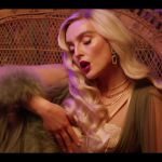 y2mate_com_-_Galantis_David_Guetta__Little_Mix__Heartbreak_Anthem_Official_Music_Video_1080p_267.jpg